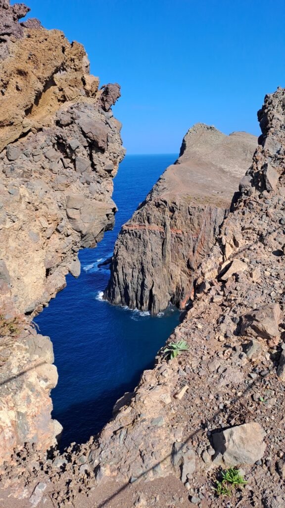 035_Madeira-Felsdurchblick Madeira ⛵RONDÉE ATLANTIQUE😉