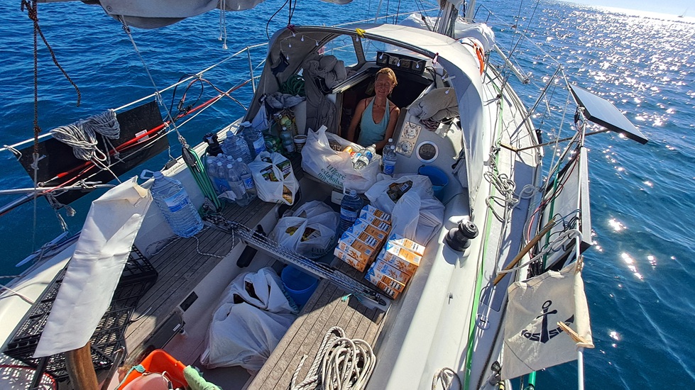 039_Bunkern-für-die-Atlantiküberquerung_Einkauf-verstauen Bunkern auf der ⛵RONDÉE ATLANTIQUE😉