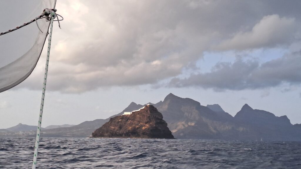 043_Erstes-Viertel-Ost-West_Kapverden_Sao-Vincente