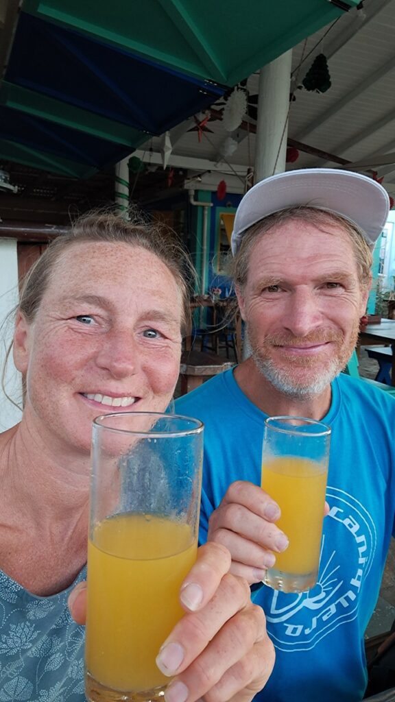 046_Ankunft-in-der-Karibik_Ankunftsdrink