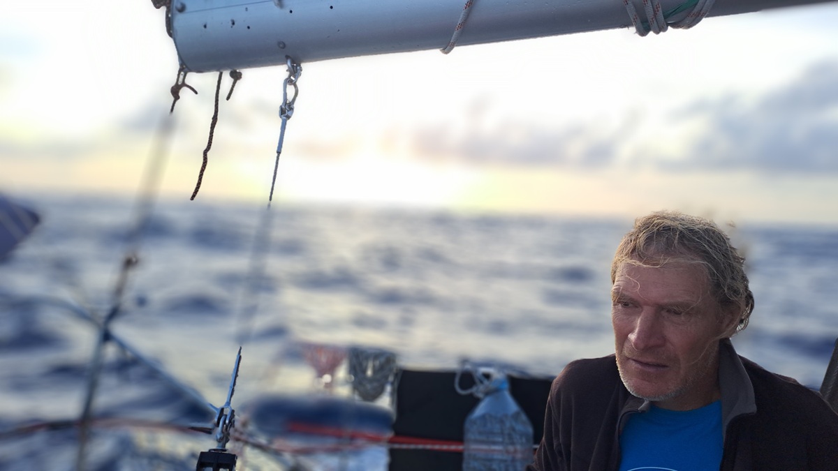 You are currently viewing #044 Halb Drei Viertel Ost – West auf der ⛵RONDÉE ATLANTIQUE😉