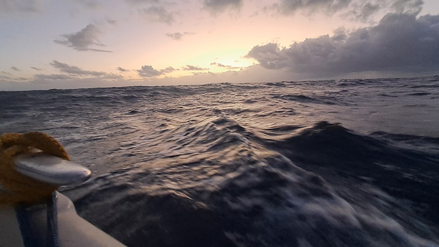 045_Atlantik-Ost-West_Sonnenaufgang-Perspektivisch Atlantik Ost-West