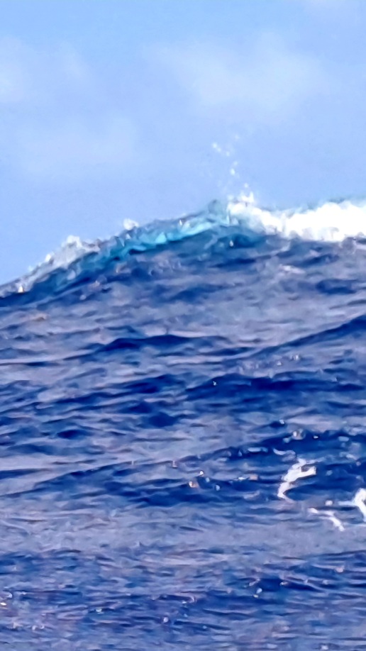 045_Atlantik-Ost-West_Wellenkamm-glas-türkis Atlantik Ost-West